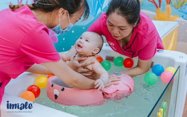 Bơi thuỷ liệu may home spa