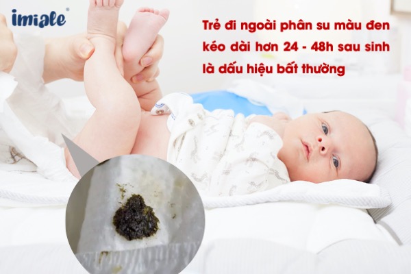 Trẻ đi ngoài màu đen có bình thường không?