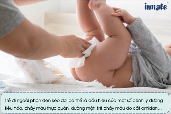 Trẻ đi ngoài phân đen báo hiệu bệnh gì?